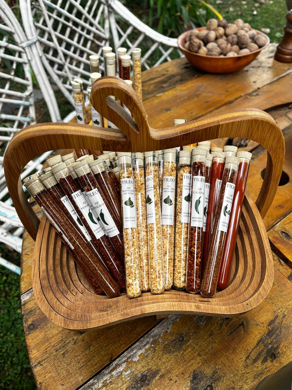 Display artesanal Tileo